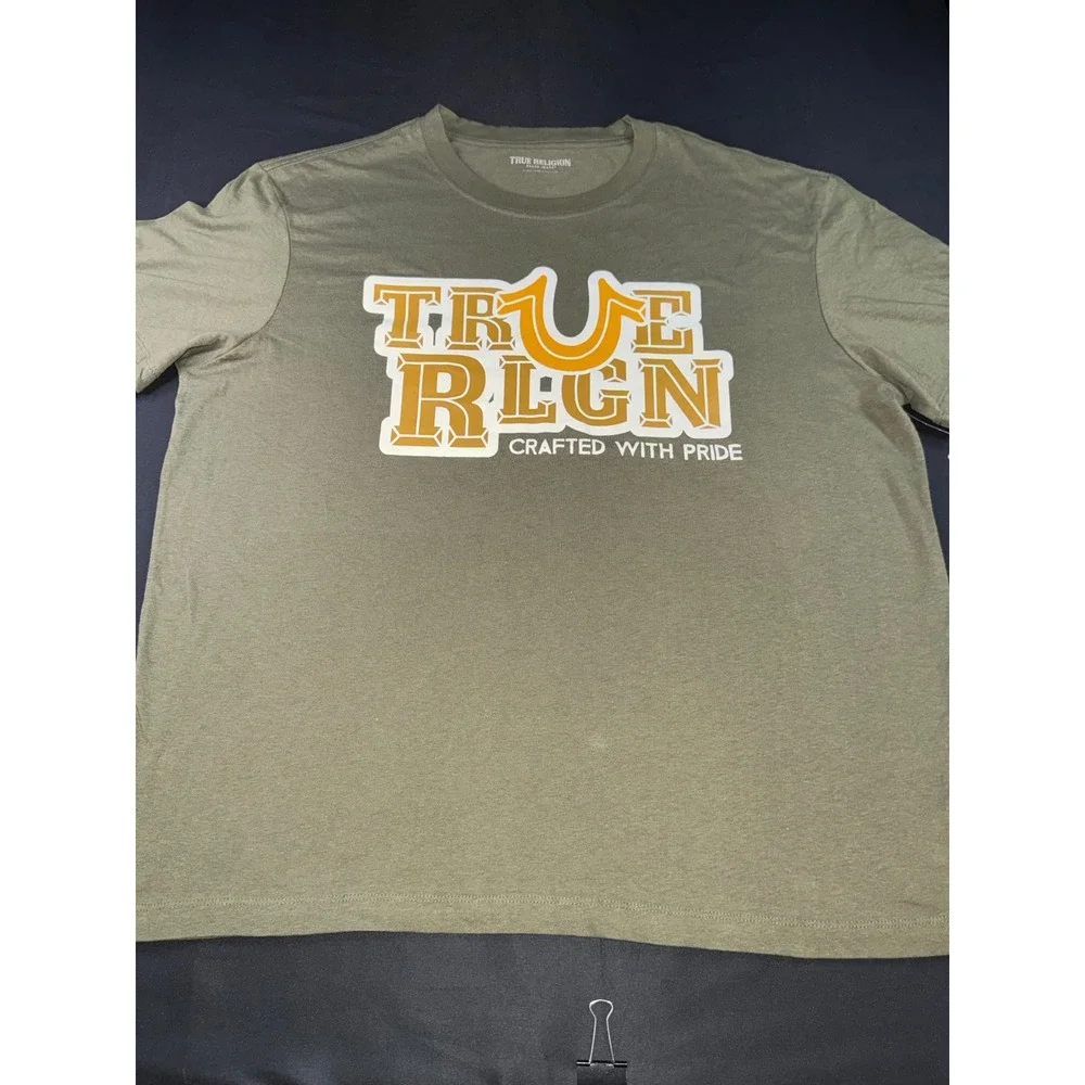 True Religion Mens XL Olive Green Graphic Tee Crafted With Pride Horseshoe Logo